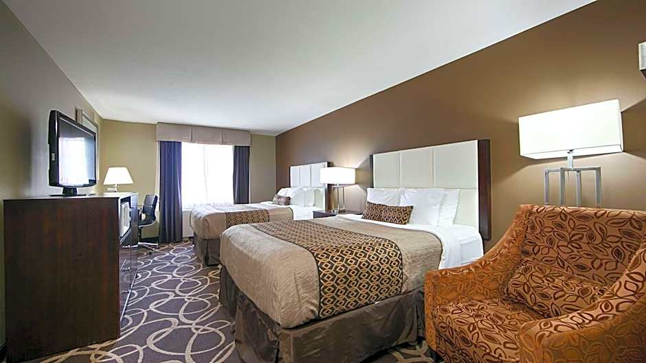 Best Western Plus Pioneer Park Inn