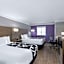 La Quinta Inn & Suites by Wyndham Kansas City Lenexa