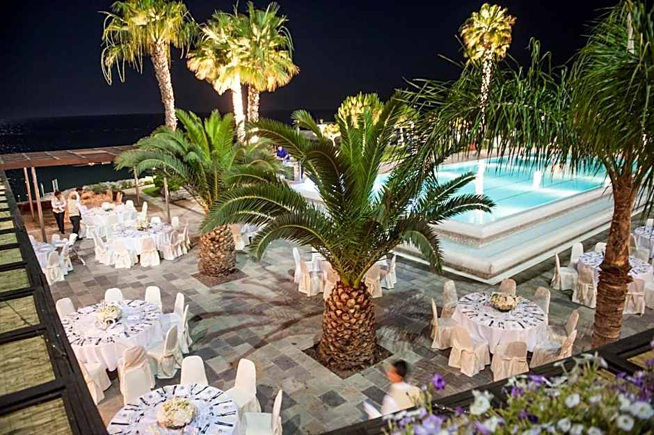 Crowne Plaza Limassol By IHG