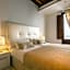Elvira Suites