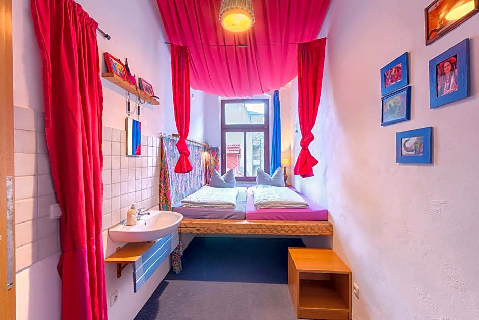 Hostel Lollis Homestay Dresden