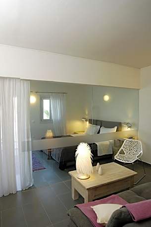 Deluxe Studio with Sea View (2 -3 Adults)