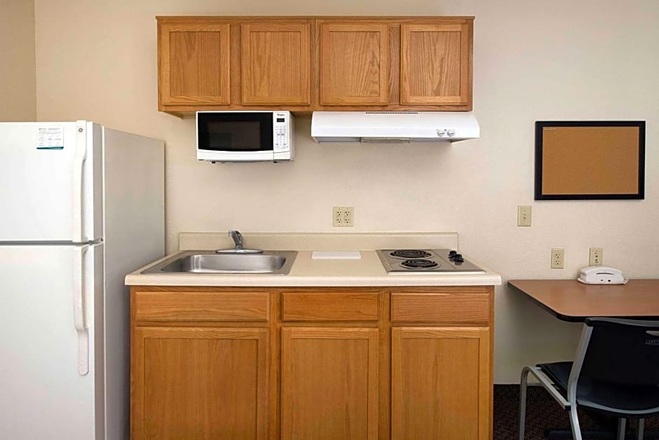 WoodSpring Suites San Antonio North Live Oak I-35