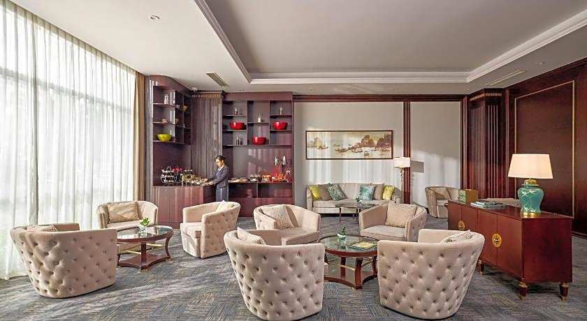 Melia Vinpearl Hai Phong Rivera