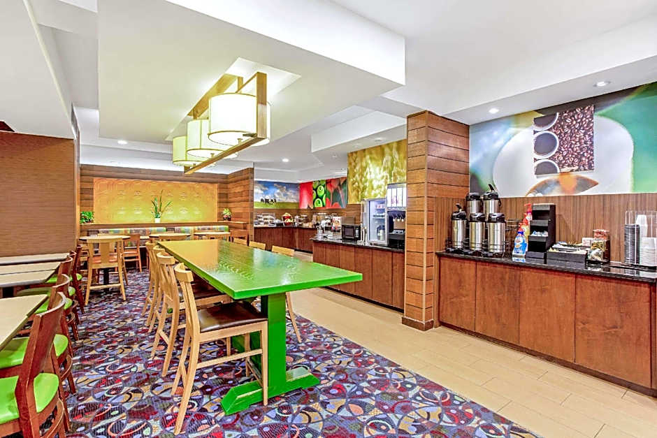 La Quinta Inn & Suites by Wyndham Manassas Battlefield