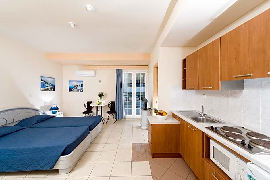 Creta Hotel