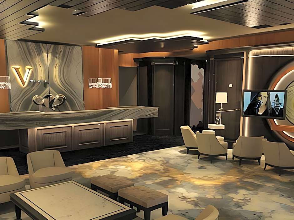 Vangohh Eminent Hotel & Spa