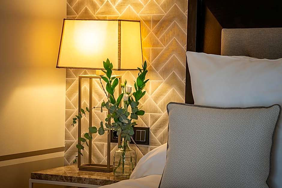 Hospes Palacio De Arenales & Spa