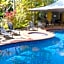 Mango Tree Holiday Apartments