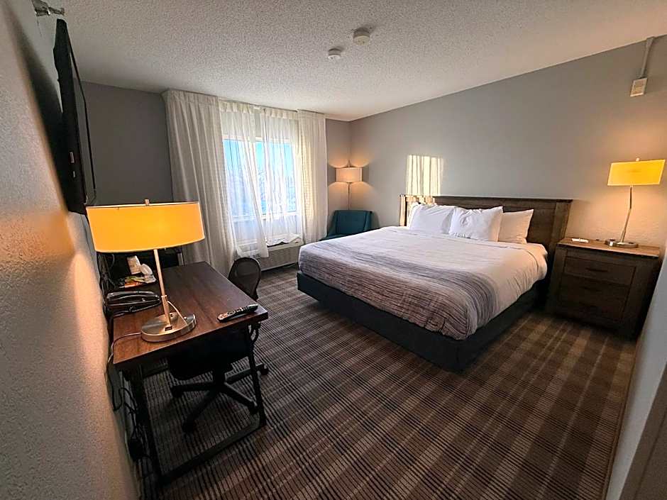 AmericInn by Wyndham Minot