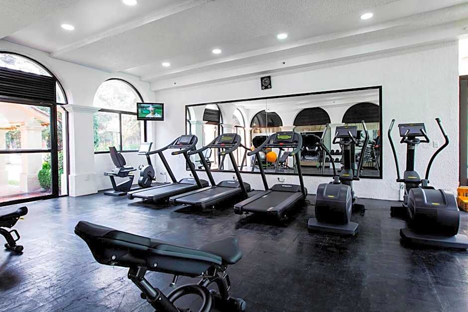 Courtyard by Marriott Toluca Airport