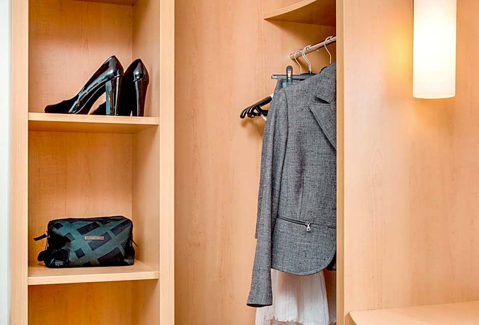 Ibis Borehamwood Hotel