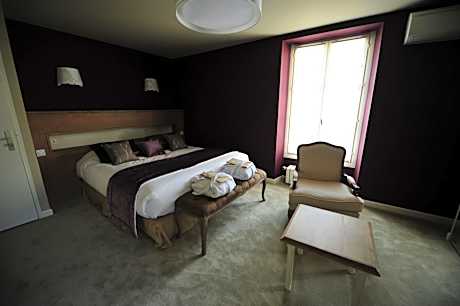 Double Suite with Spa Bath