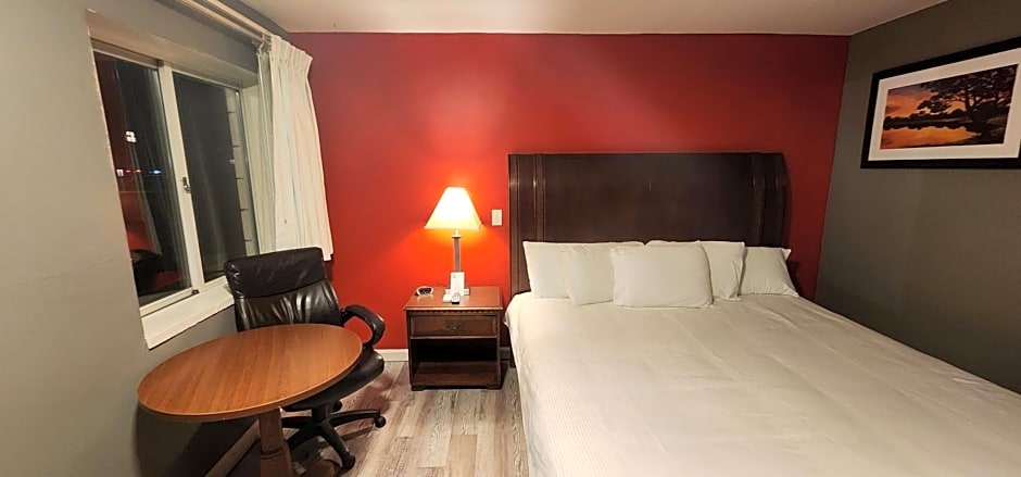 Nashoba Valley Inn & Suites