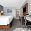 The Lux Hotel & Conference Center, an Ascend Collection Hotel