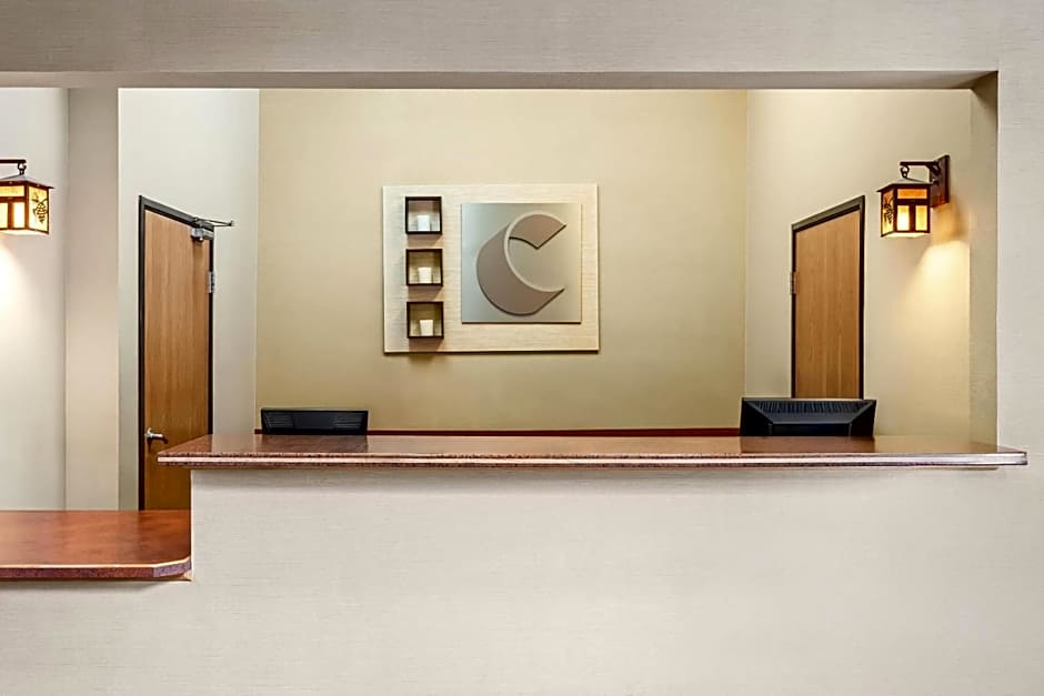 Comfort Inn & Suites Midtown