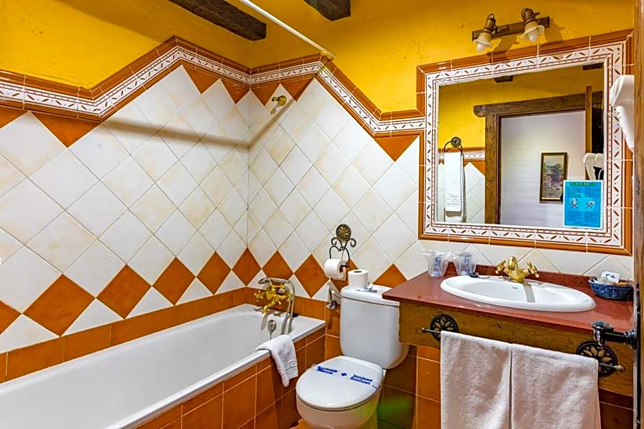 Hotel Rural Almazara