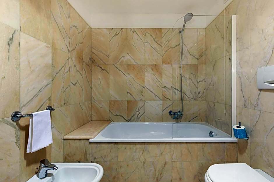 B&B Hotel Affi - Lago di Garda