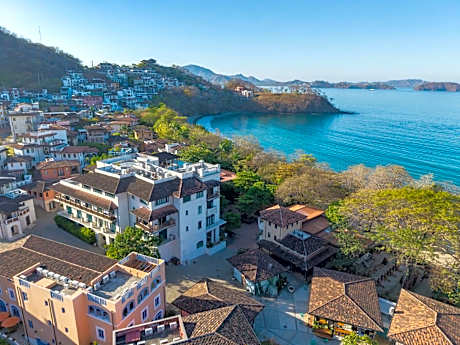 Santarena Hotel at Las Catalinas