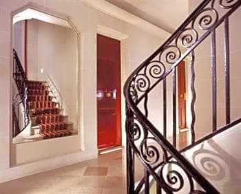 Hotel De Banville