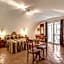 Navona Gallery Suites