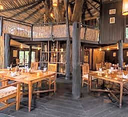 Pugdundee safaris - Tree House Hideaway