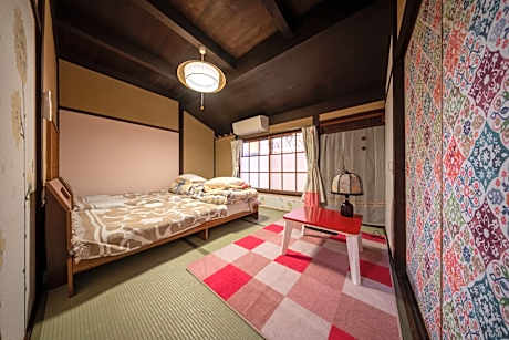 Japanese-Style Standard Twin Room with Shared Bathroom