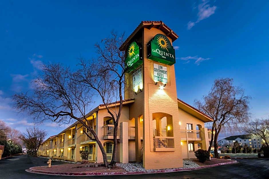 La Quinta Inn & Suites by Wyndham Albuquerque Northeast