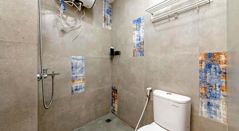 Urbanview Hotel Puri Indah