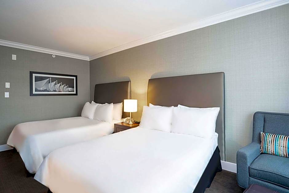 Sandman Vancouver Airport