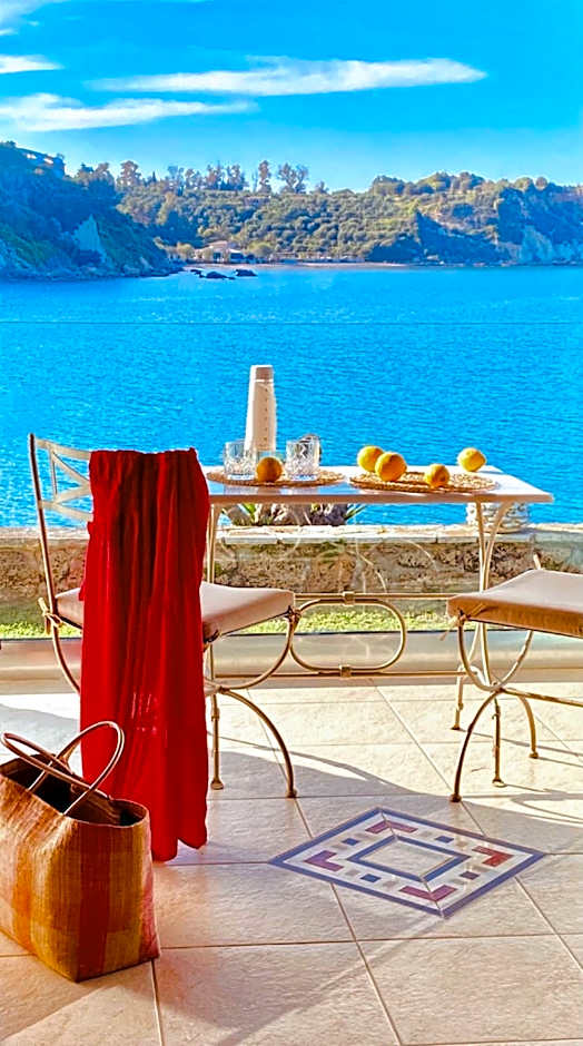 Porto Roma Seaside Studios