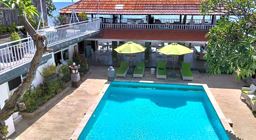 Villa Agung Beach Inn