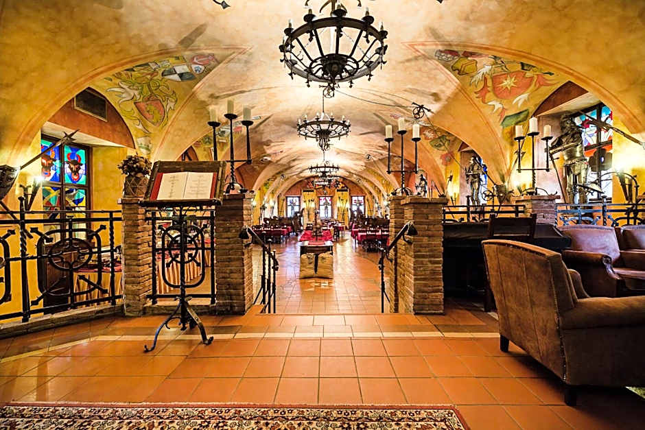 Pytloun Old Armoury Hotel Prague, Stara Zbrojnice