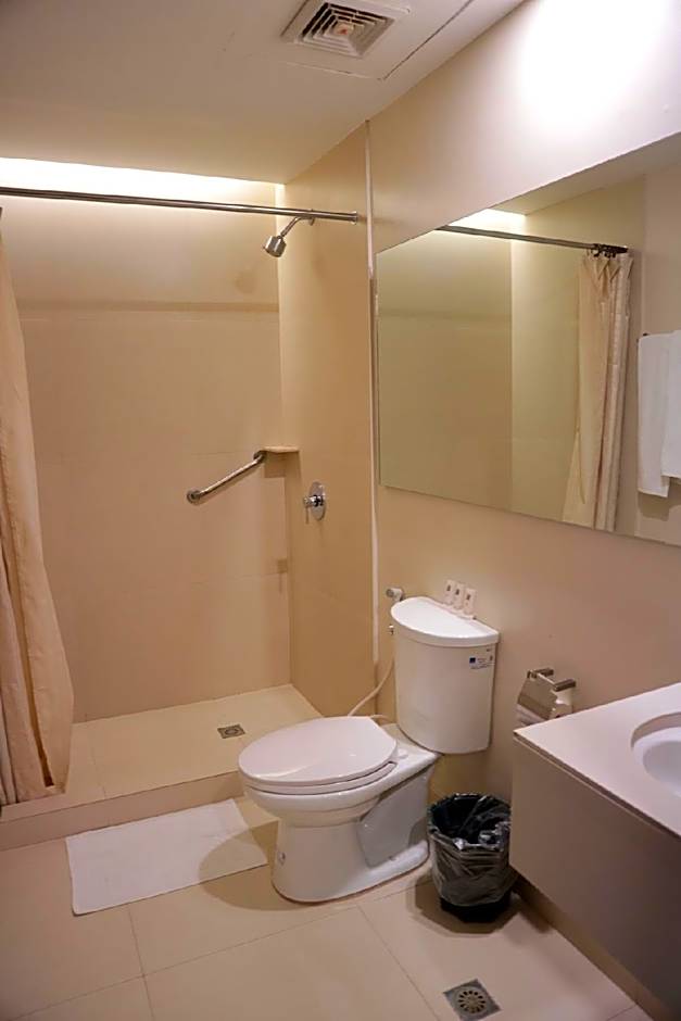GT Hotel Jaro