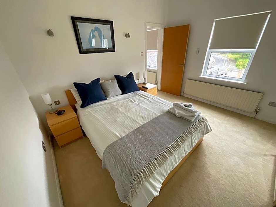 Earle House Serviced Apartments