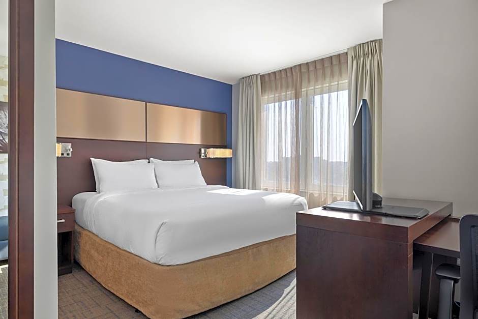 Residence Inn by Marriott New York The Bronx at Metro Center Atrium