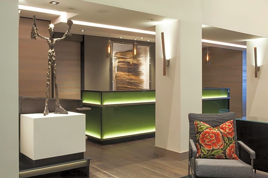 Kimpton Hotel Vintage Portland, an IHG Hotel