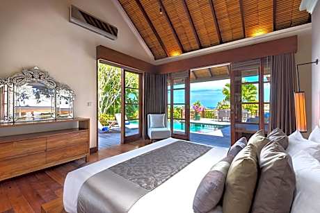 Three-Bedroom Superior Ocean View Pool Villa
