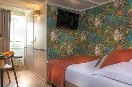 Single Room with Shower