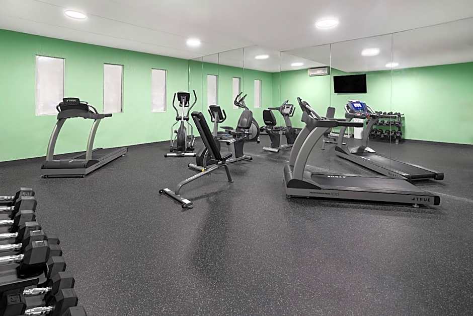 Wingate by Wyndham Grove City