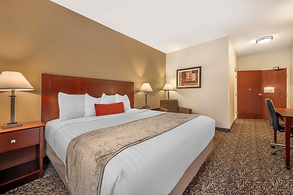 Best Western Plus Louisville Inn And Suites