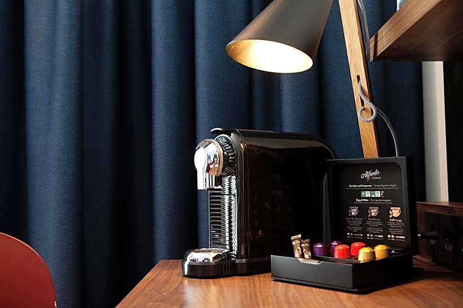 Hotel Indigo Berlin East Side Gallery By IHG