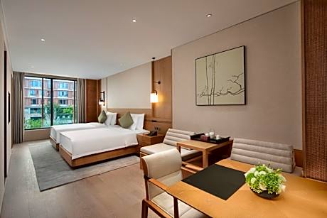 Premium Twin Room