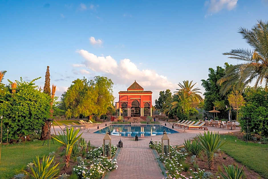 Nomadz Palace