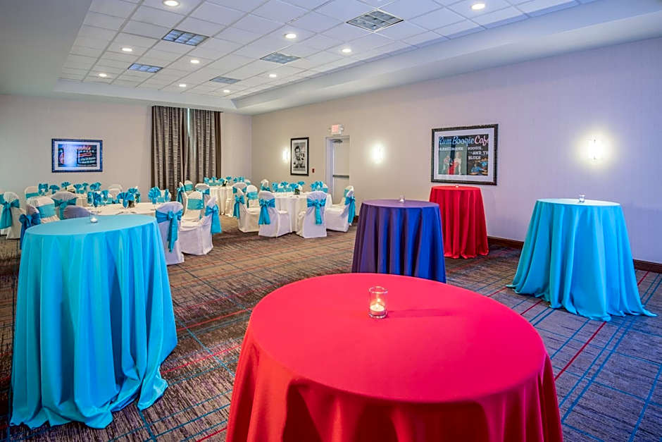 Crowne Plaza Memphis Downtown By IHG