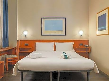 Double Standard Room