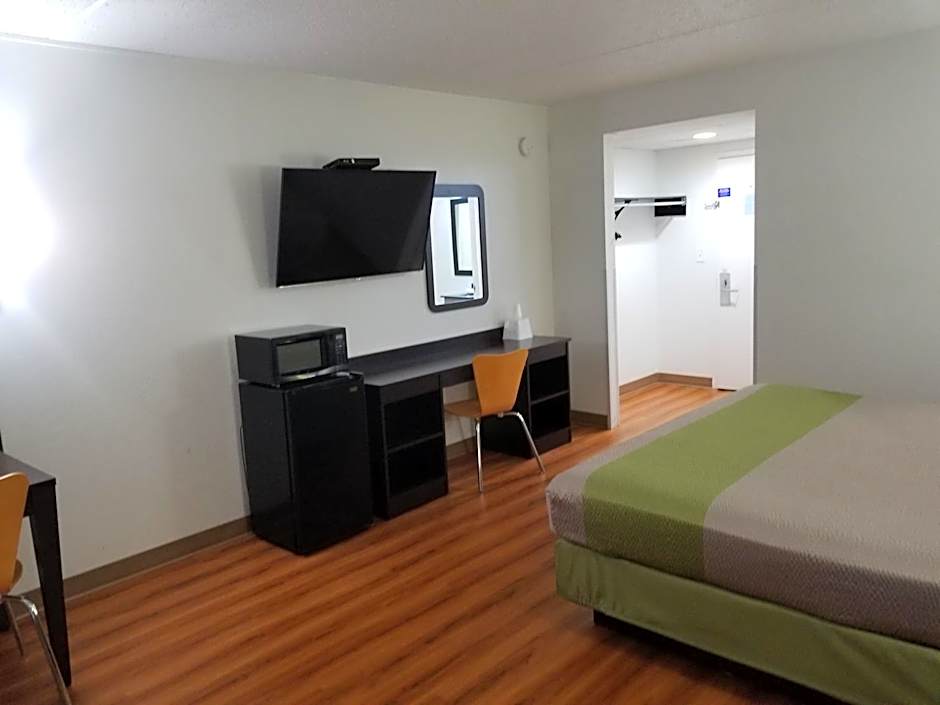 Motel 6-Lawrenceville, NJ