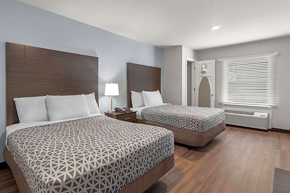 WoodSpring Suites Atlanta Airport
