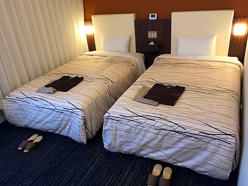 Photo 1 of 9 of 2 Beds