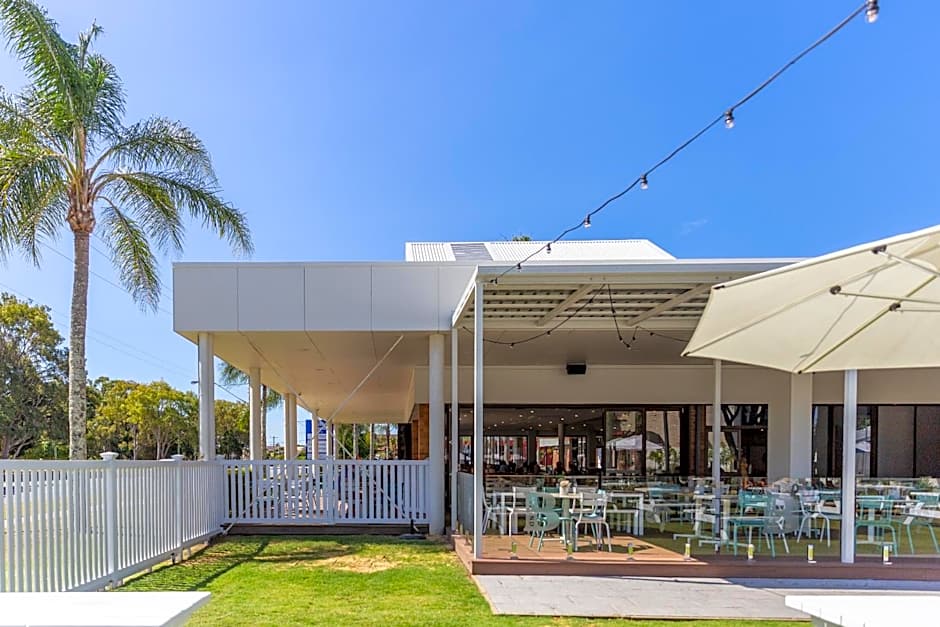 Bribie Island Hotel